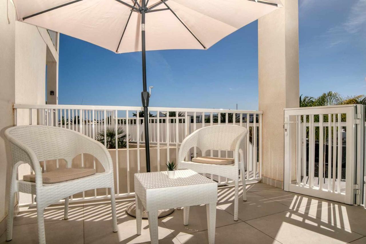 Luminosa Vivienda Vacacional Con Vista A La Piscina 科斯塔特吉塞 外观 照片
