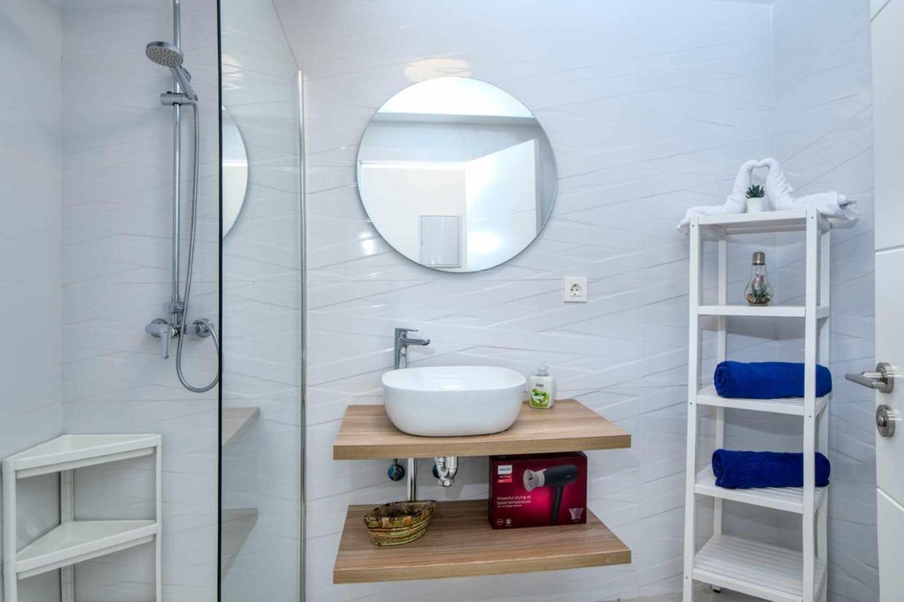 Luminosa Vivienda Vacacional Con Vista A La Piscina 科斯塔特吉塞 外观 照片